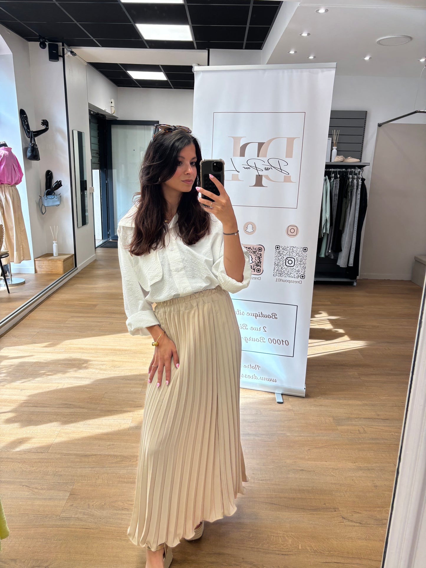 Jupe plissée beige
