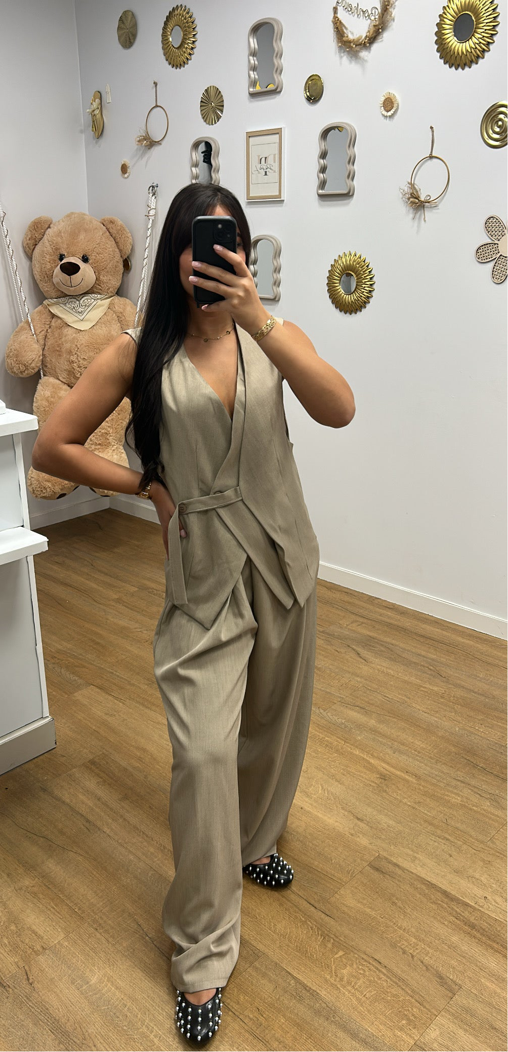 Ensemble Pantalon Large & Boléro Taupe – Tenue Chic et Confortable