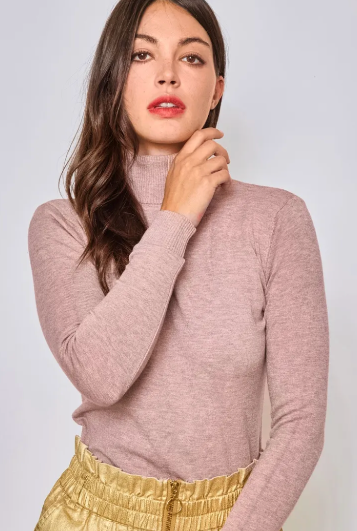 Pull col roulé – Plusieurs coloris maille douce