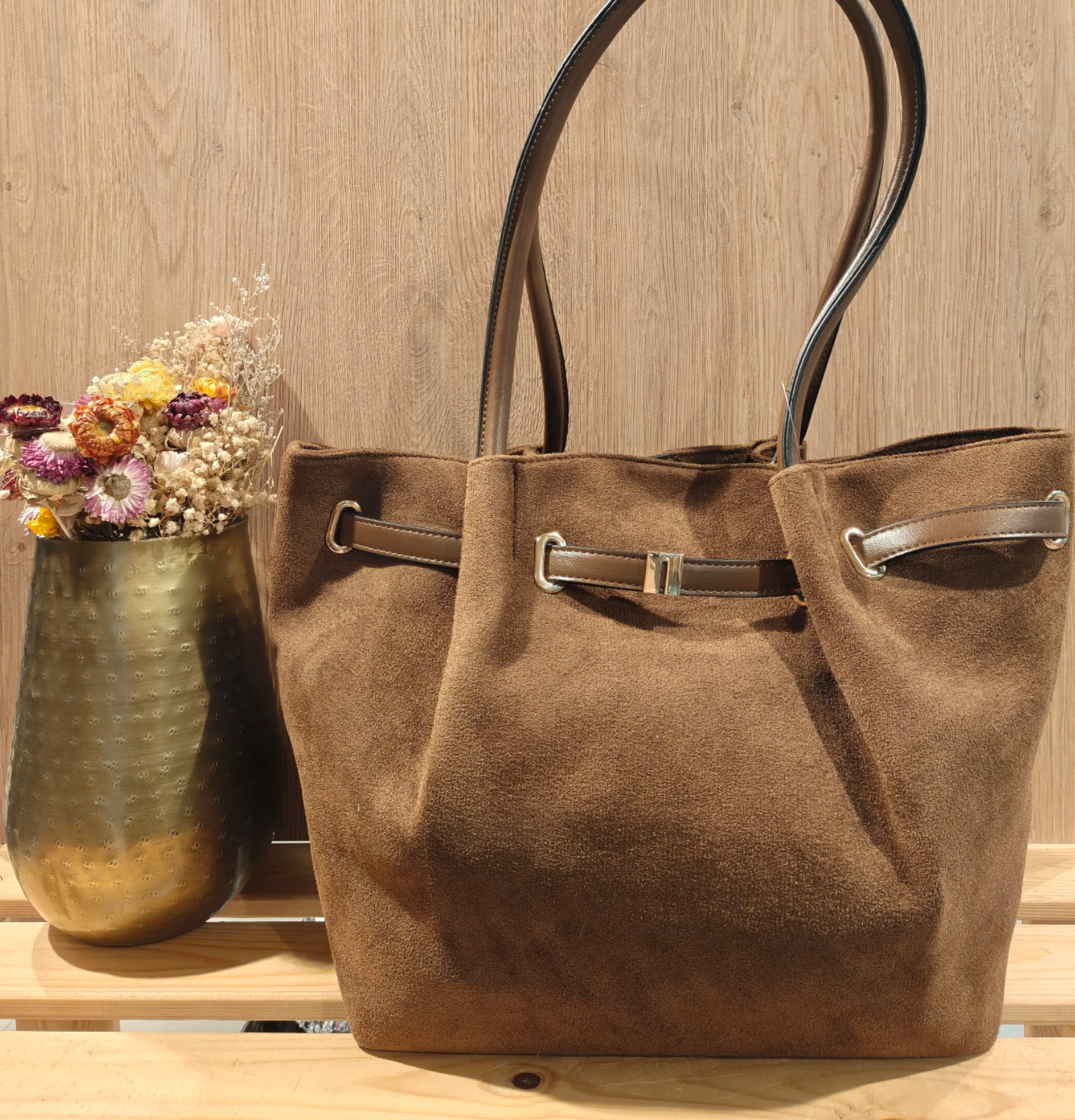 Sac en suédine marron femme – Chic & pratique