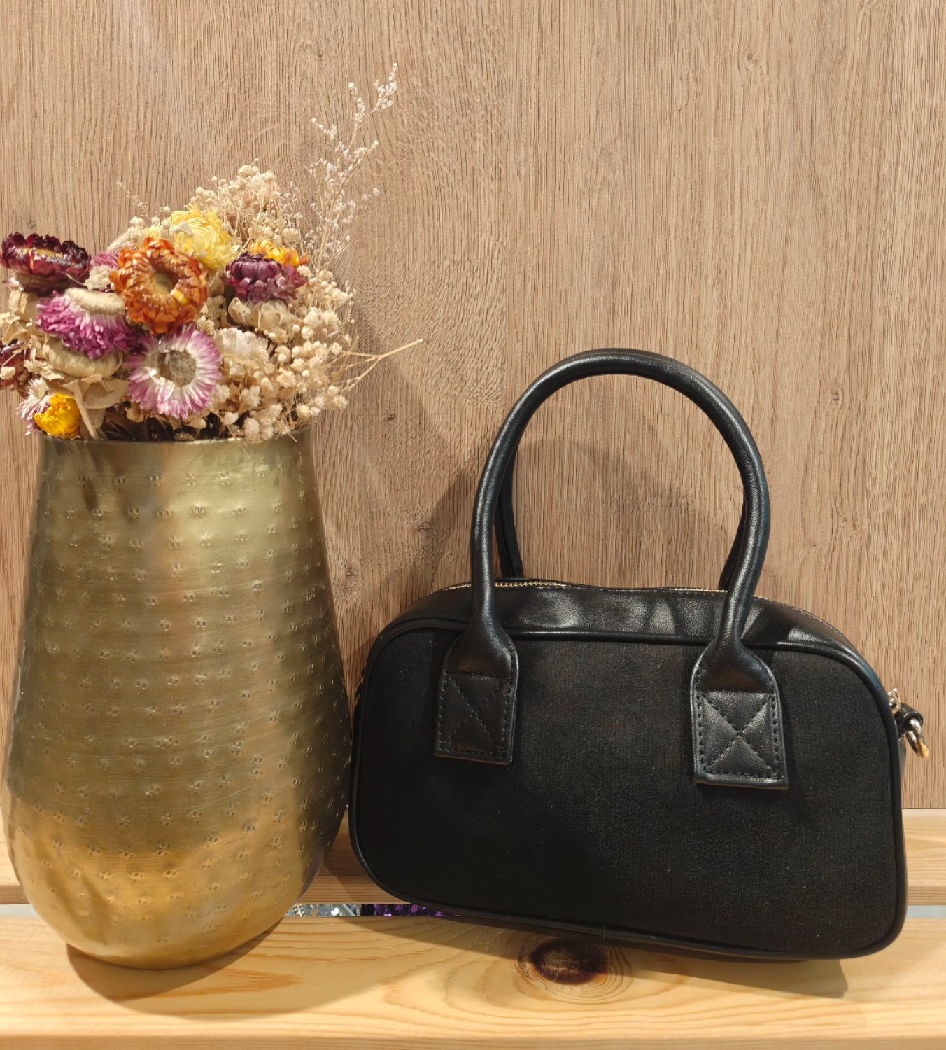Petit sac bandoulière suédine femme – Noir ou marron