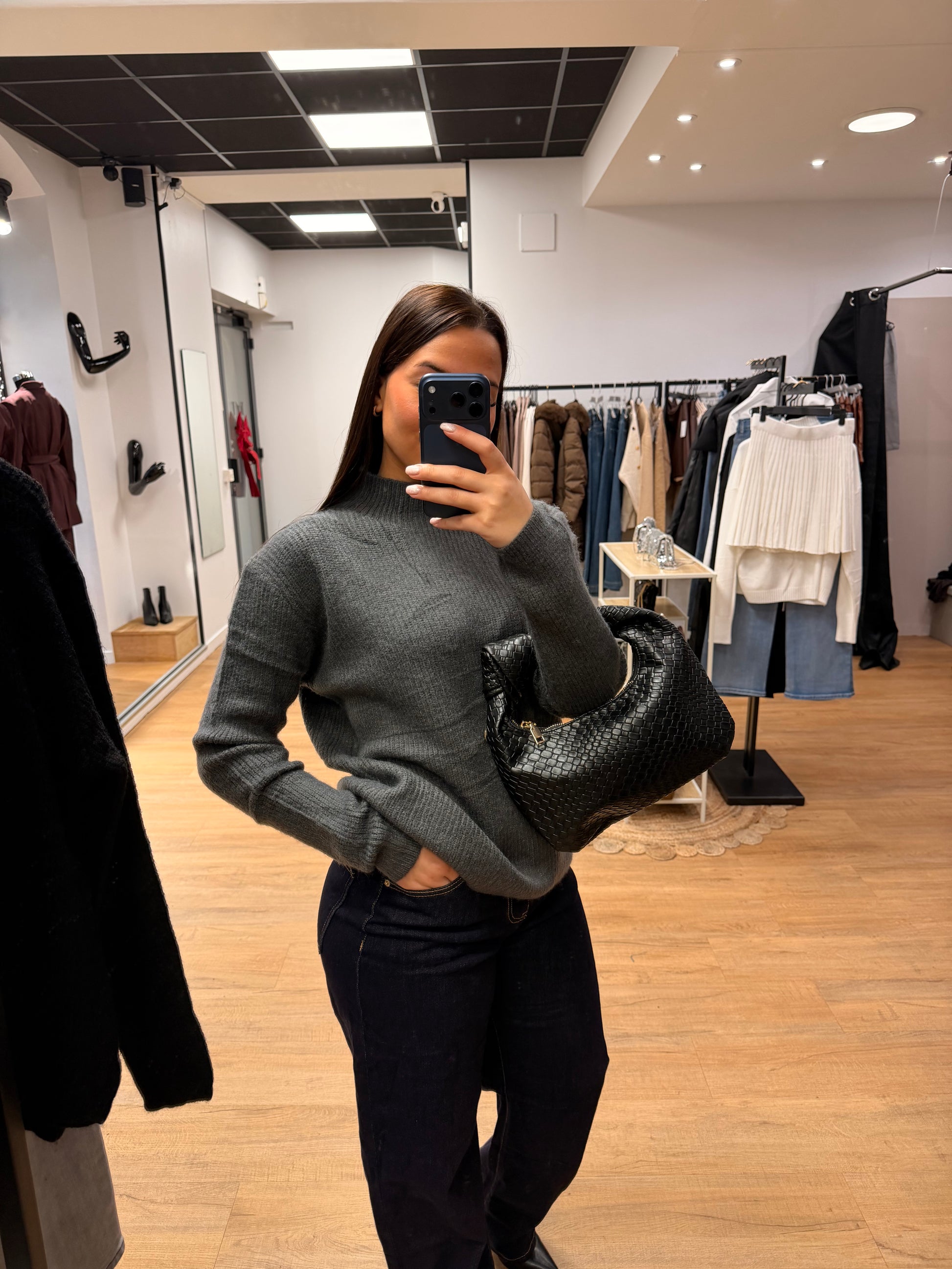 Pull en maille femme – Plusieurs coloris confortables