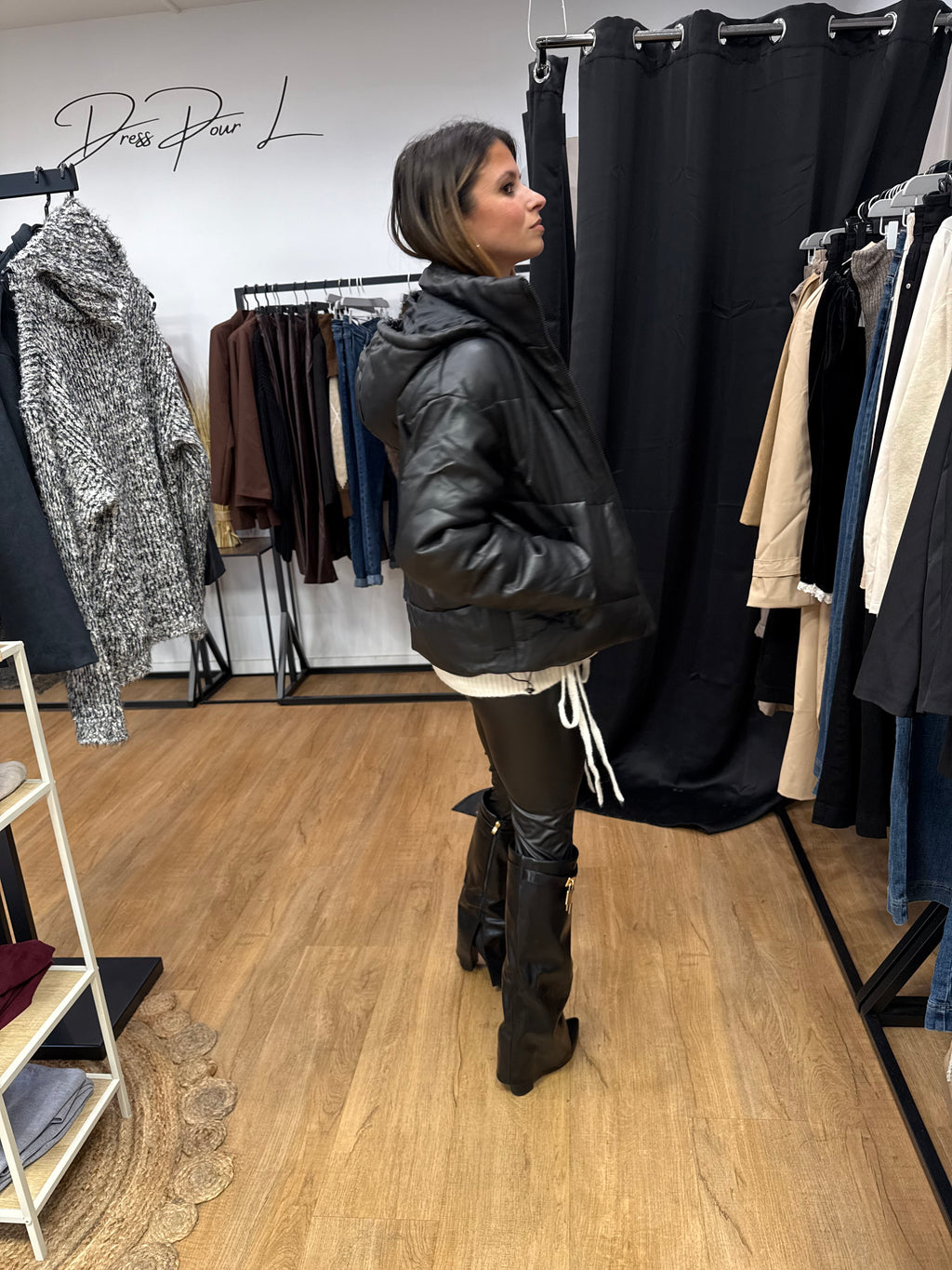 Doudoune noire simili – Style urbain & chic (taille grand)