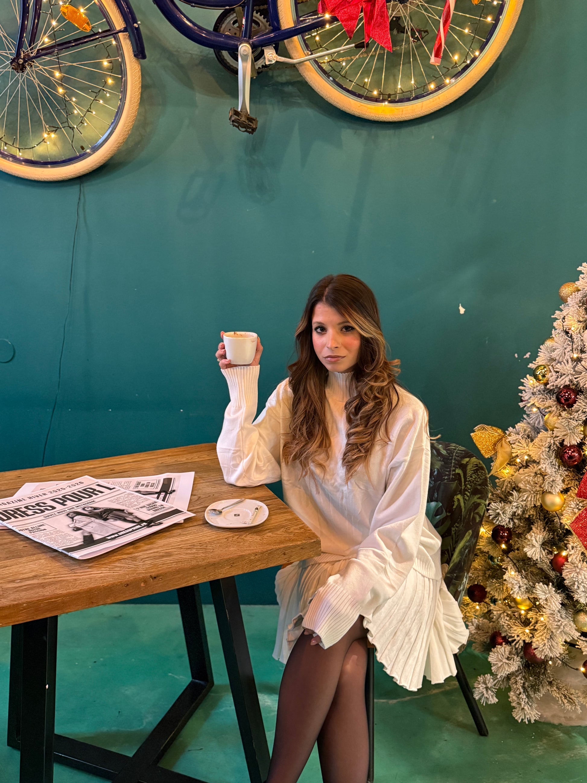 Ensemble pull & jupe en maille blanche femme – Chic coordonné