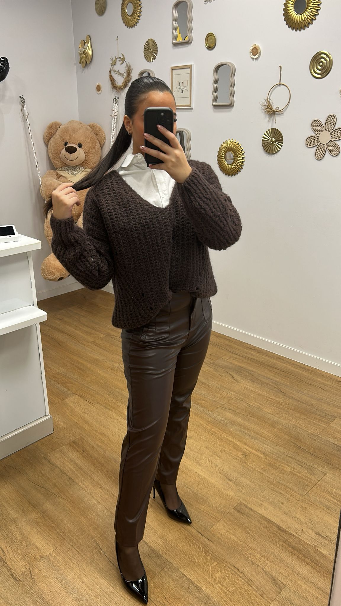 Pantalon en simili-cuir noir/marron femme – coupe moderne & texture effet cuir