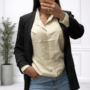 Blazer Noir – Coupe Droite Élégante - Prêt-à-porter féminin Bourg-en-Bresse