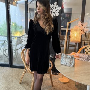 Robe Noire Élégance Dentelle - Prêt-à-porter féminin Bourg-en-Bresse