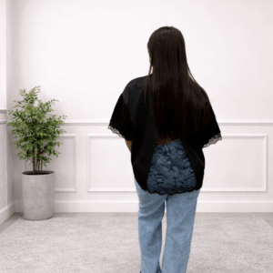 Top Noir à Dentelle Dos Ouvert – Élégance Féminine - Prêt-à-porter féminin Bourg-en-Bresse